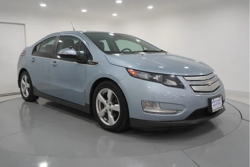 2014 Chevrolet Volt Premium photo 1