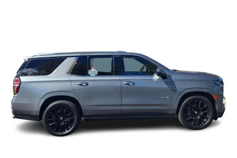2022 Chevrolet Tahoe High Country photo 1