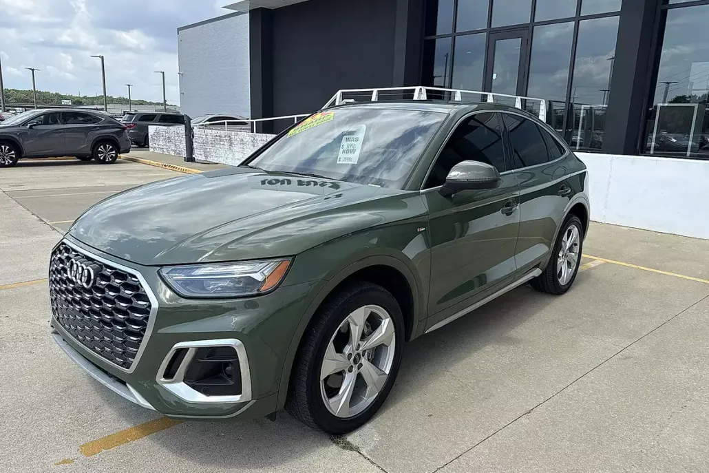 2022 Audi Q5 Sportback S line Premium Plus photo 1