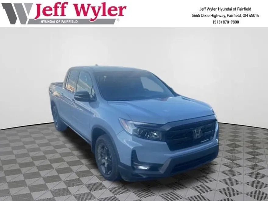 2025 Honda Ridgeline Black Edition photo 1