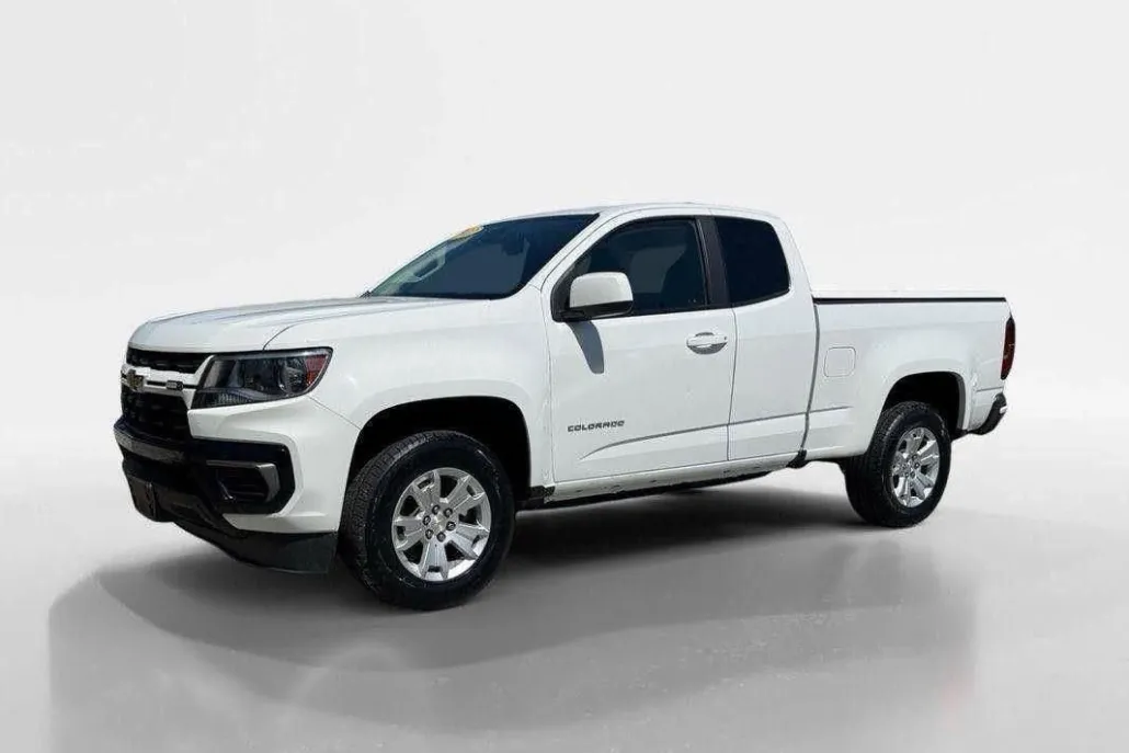 2022 Chevrolet Colorado LT photo 1