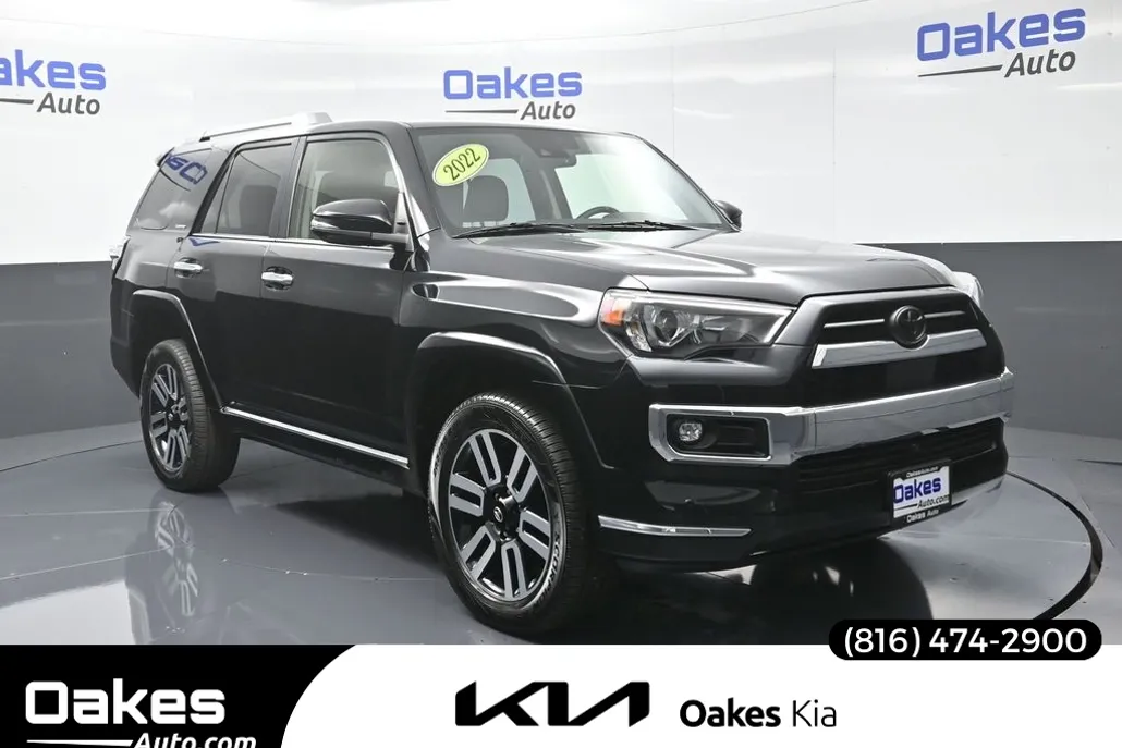 2022 Toyota 4Runner Limited photo 1
