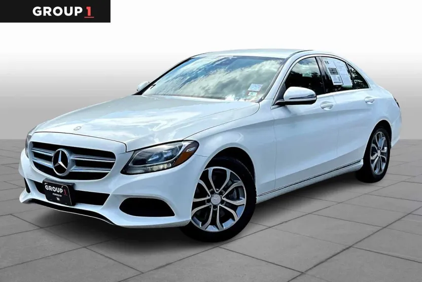 2016 Mercedes Benz C 300 photo 1