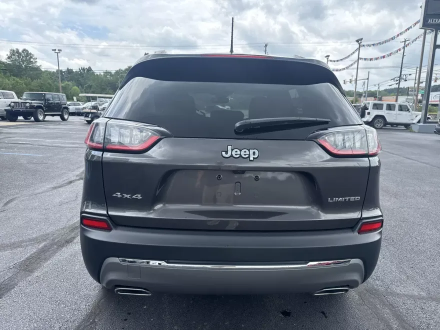 2022 Jeep Cherokee Limited photo 1