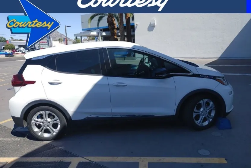 2020 Chevrolet Bolt EV photo 1