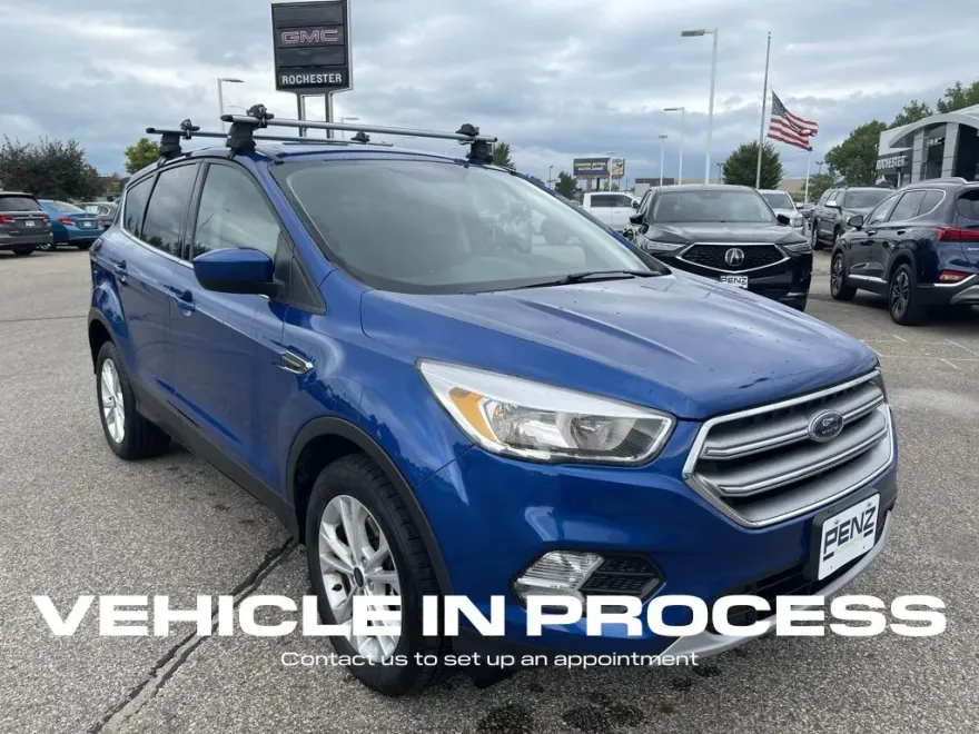 2017 Ford Escape SE photo 1
