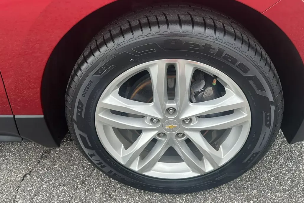 2019 Chevrolet Equinox Premier photo 1