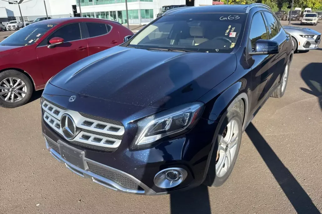2019 Mercedes Benz GLA 250 photo 1