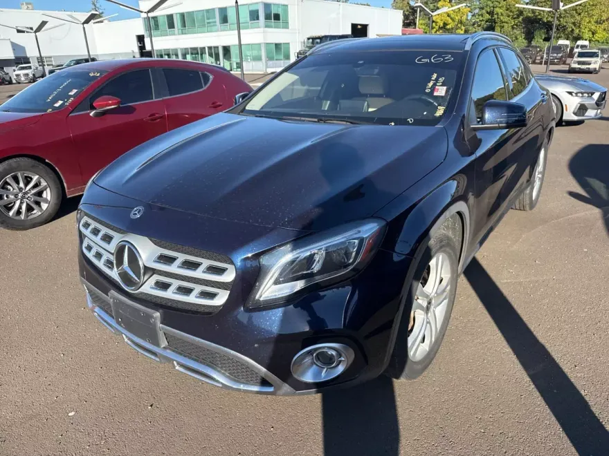 2019 Mercedes Benz GLA 250 photo 1