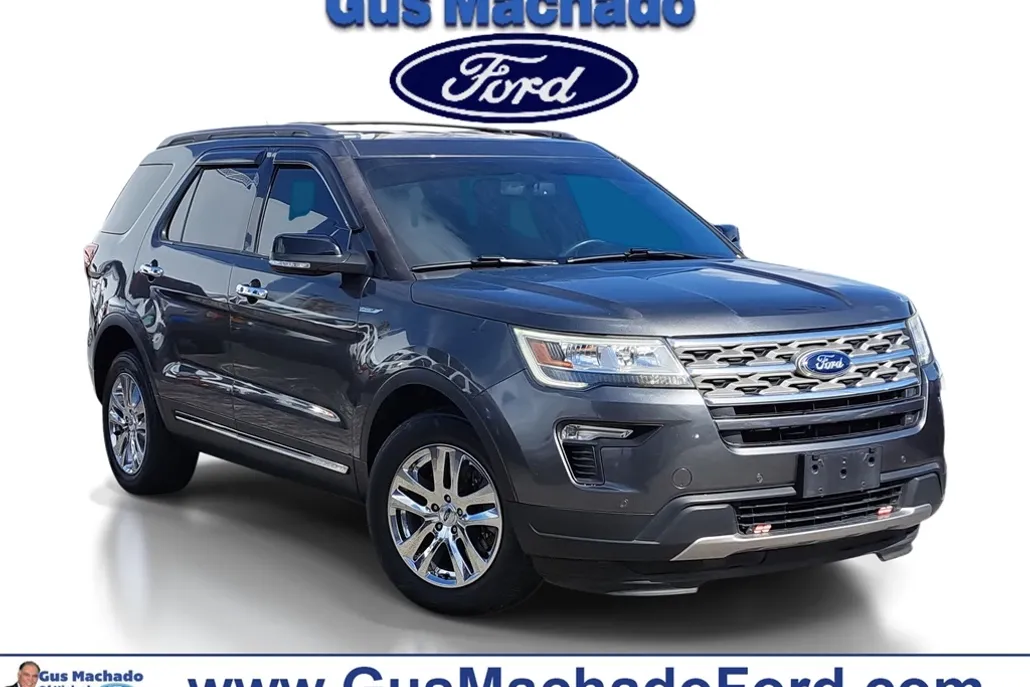 2018 Ford Explorer XLT photo 1