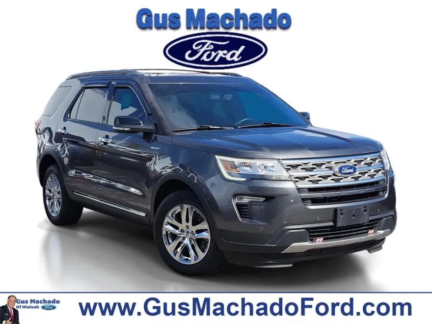 2018 Ford Explorer XLT photo 1
