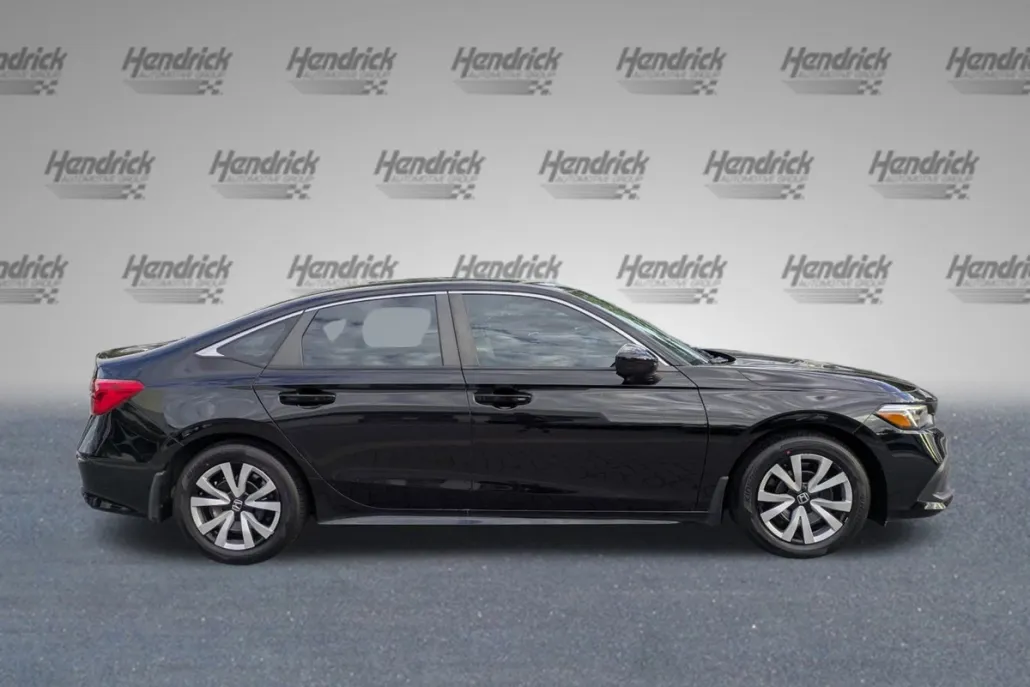 2023 Honda Civic LX photo 1