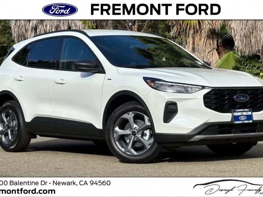 2025 Ford Escape Hybrid ST-Line photo 1