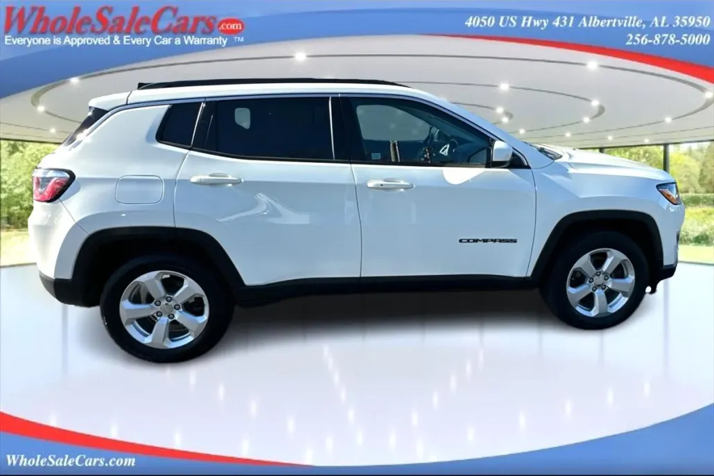 2021 Jeep Compass Latitude photo 1