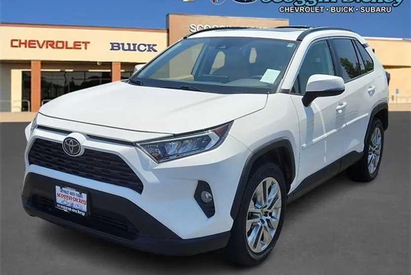 2019 Toyota RAV4 XLE Premium photo 1