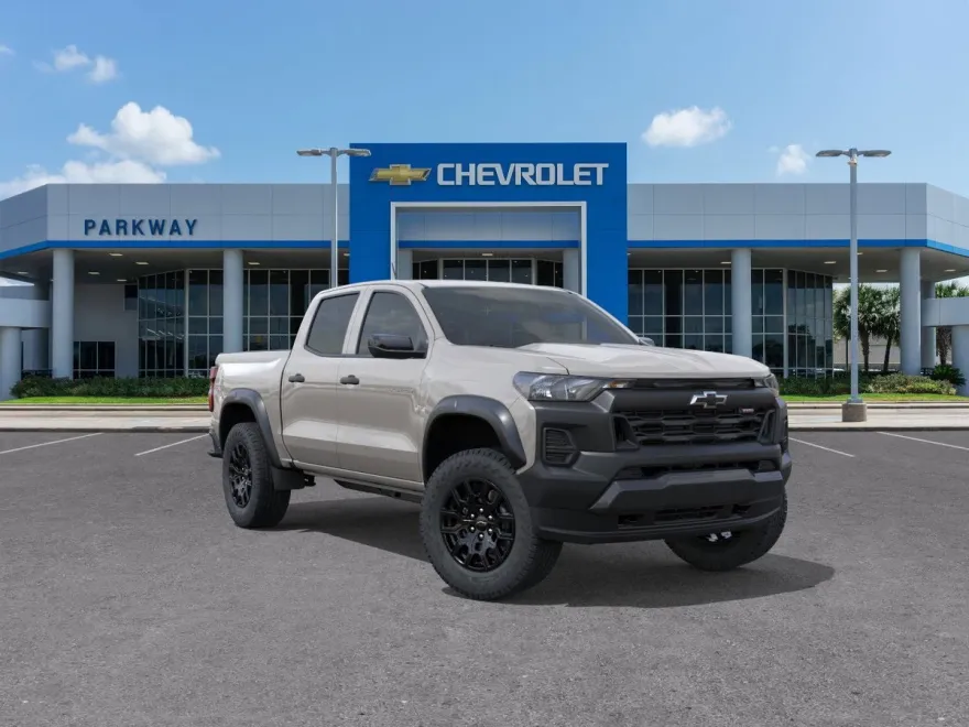 2026 Chevrolet Colorado Trail Boss photo 1