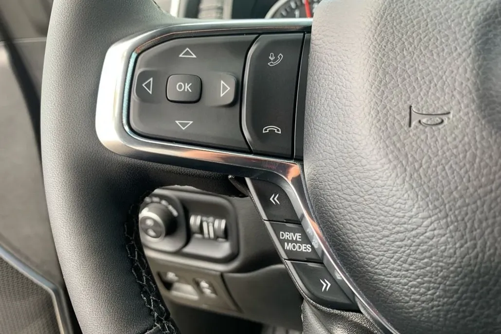 2025 Ram 1500 Laramie photo 1