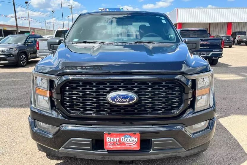 2023 Ford F-150 XL photo 1