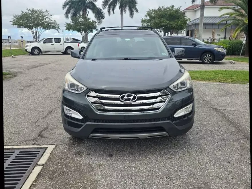 2014 Hyundai Santa Fe Sport GLS photo 1