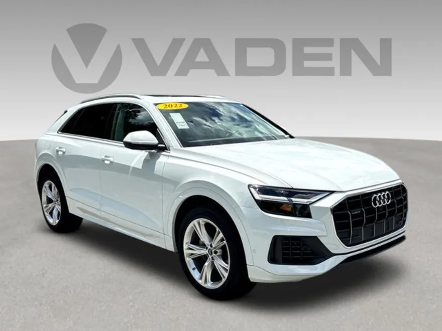 2022 Audi Q8 55 Premium photo 1