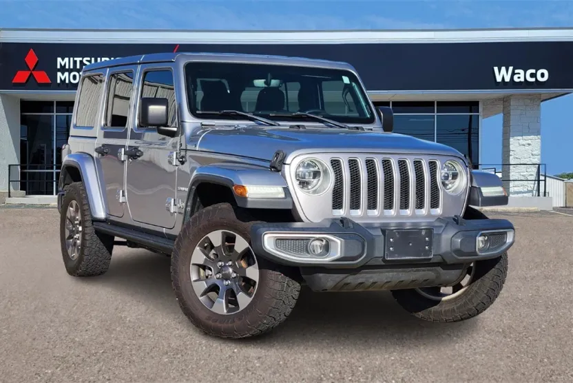 2018 Jeep Wrangler Unlimited Sahara photo 1