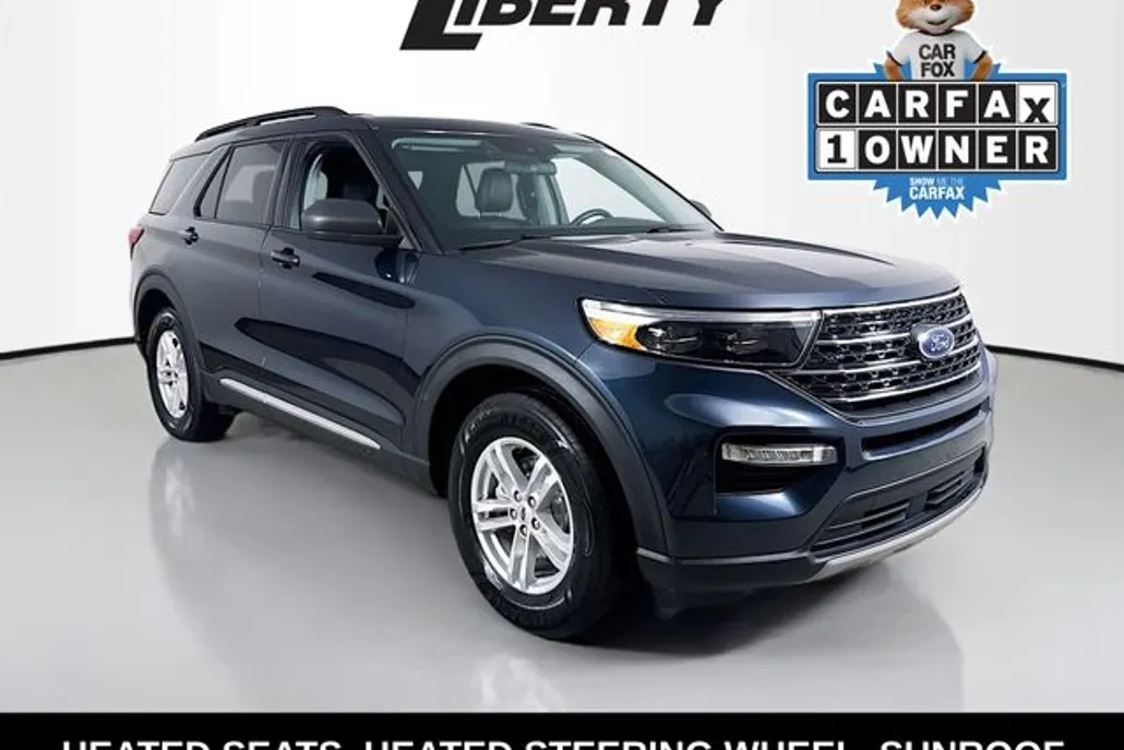 2022 Ford Explorer XLT photo 1