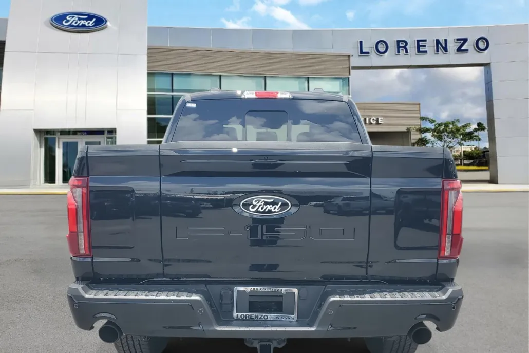 2025 Ford F-150 Lariat photo 1