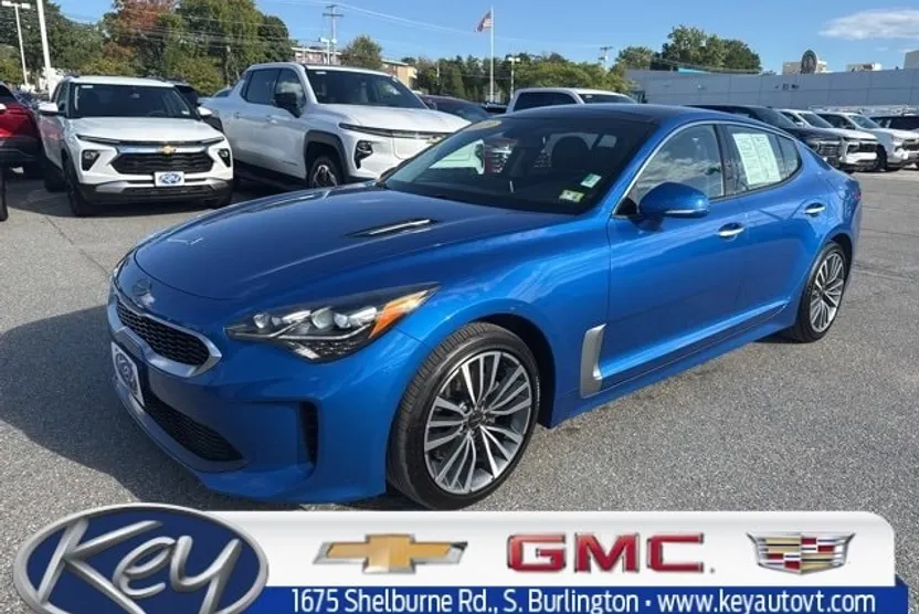 2019 Kia Stinger photo 1