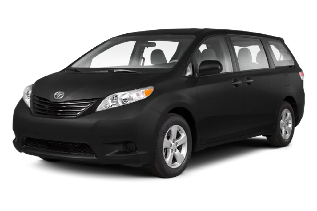 2011 Toyota Sienna LE photo 1