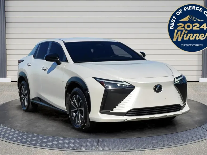 2024 Lexus RZ 300e photo 1