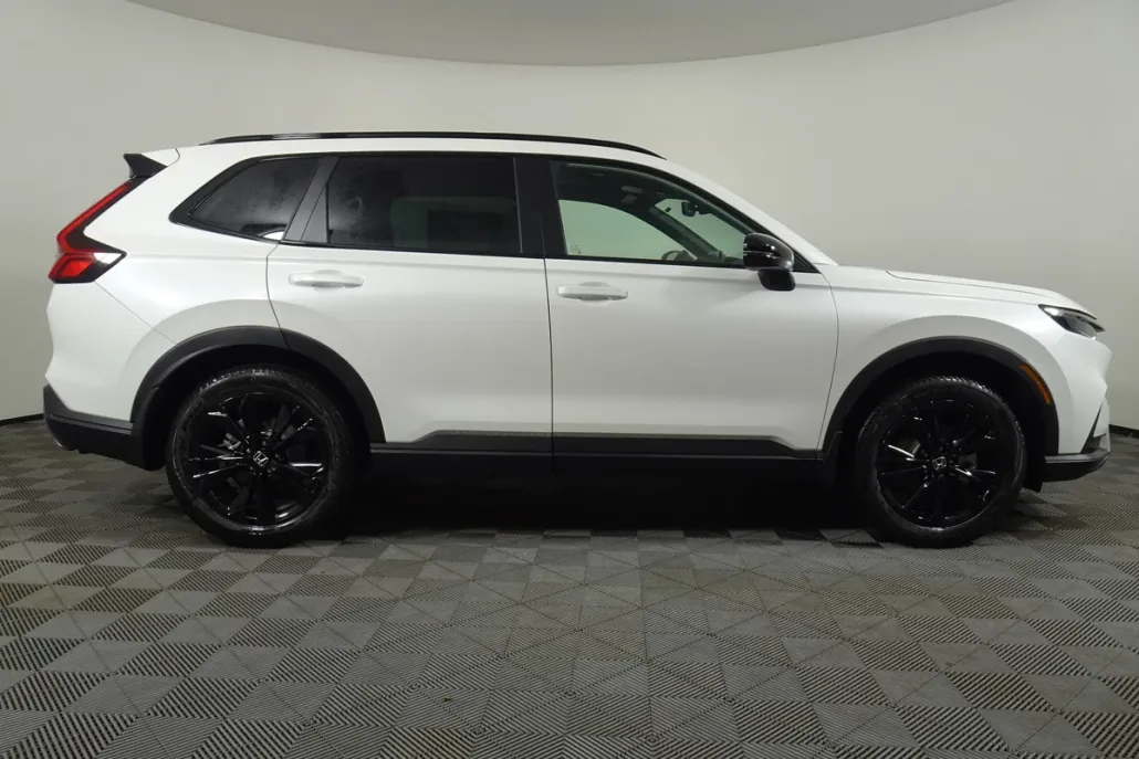 2026 Honda CR-V Hybrid Sport Touring photo 1