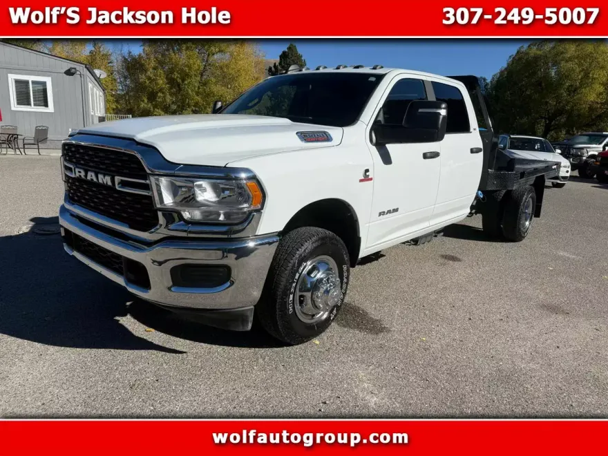 2024 Ram 3500 photo 1