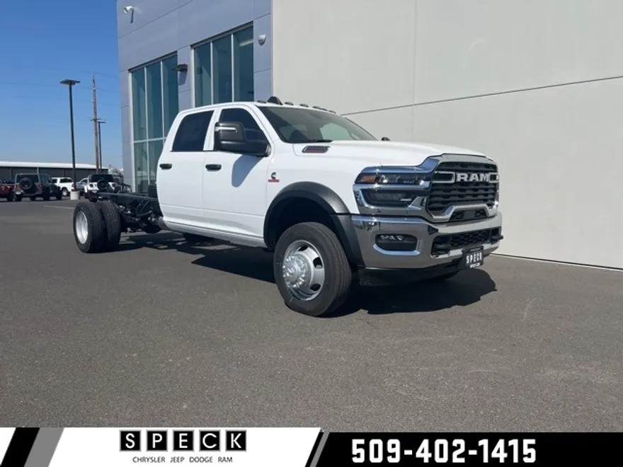 2025 Ram 5500 Tradesman photo 1