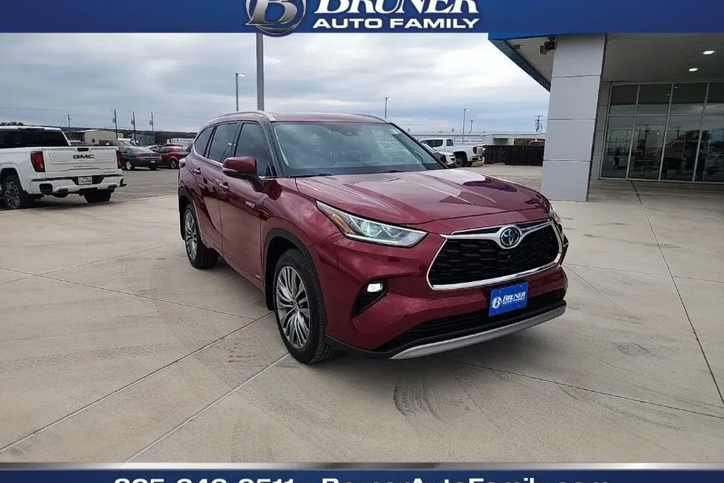2021 Toyota Highlander Hybrid Platinum photo 1