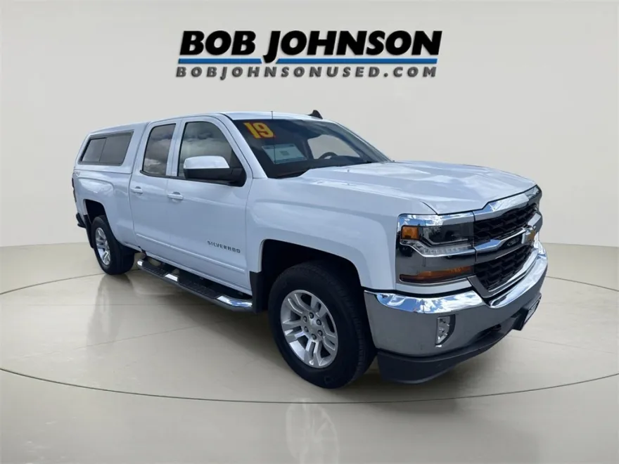 2019 Chevrolet Silverado 1500 LT photo 1