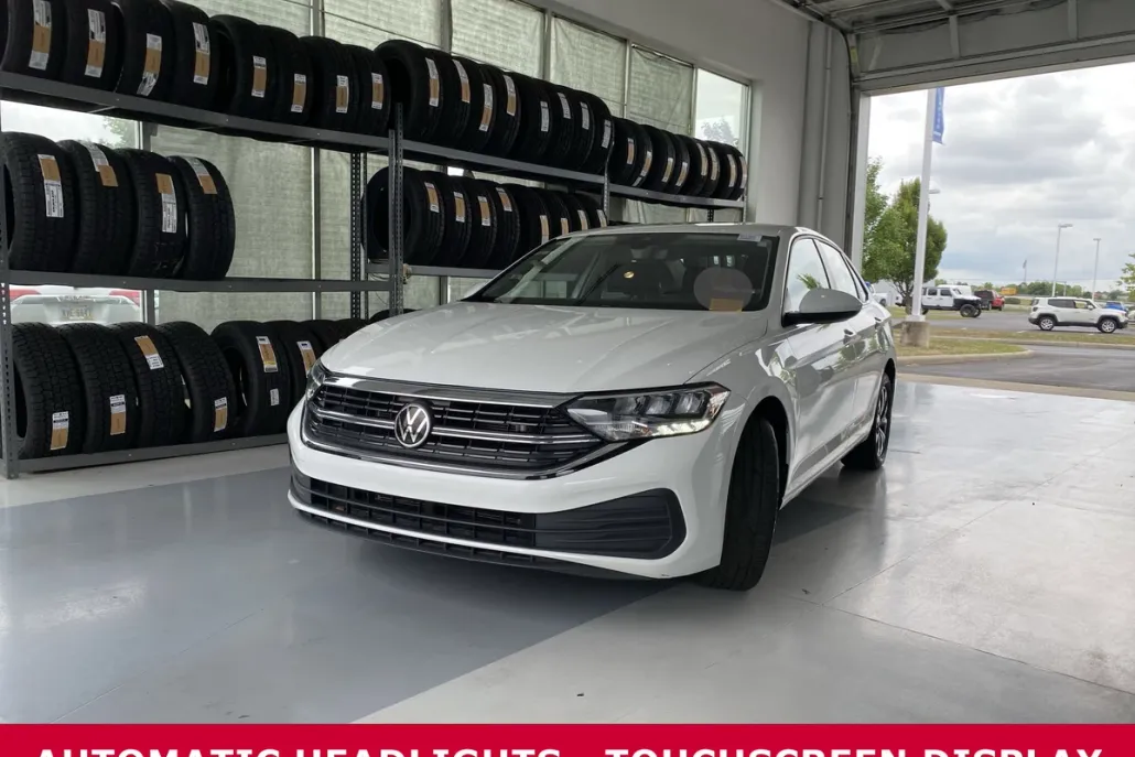 2022 Volkswagen Jetta 1.5T S photo 1