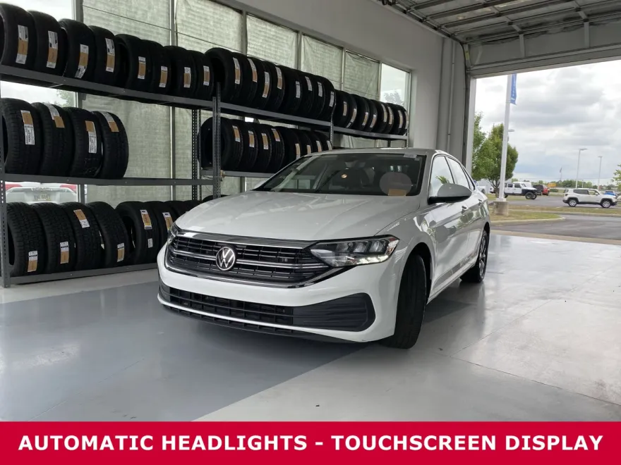 2022 Volkswagen Jetta 1.5T S photo 1