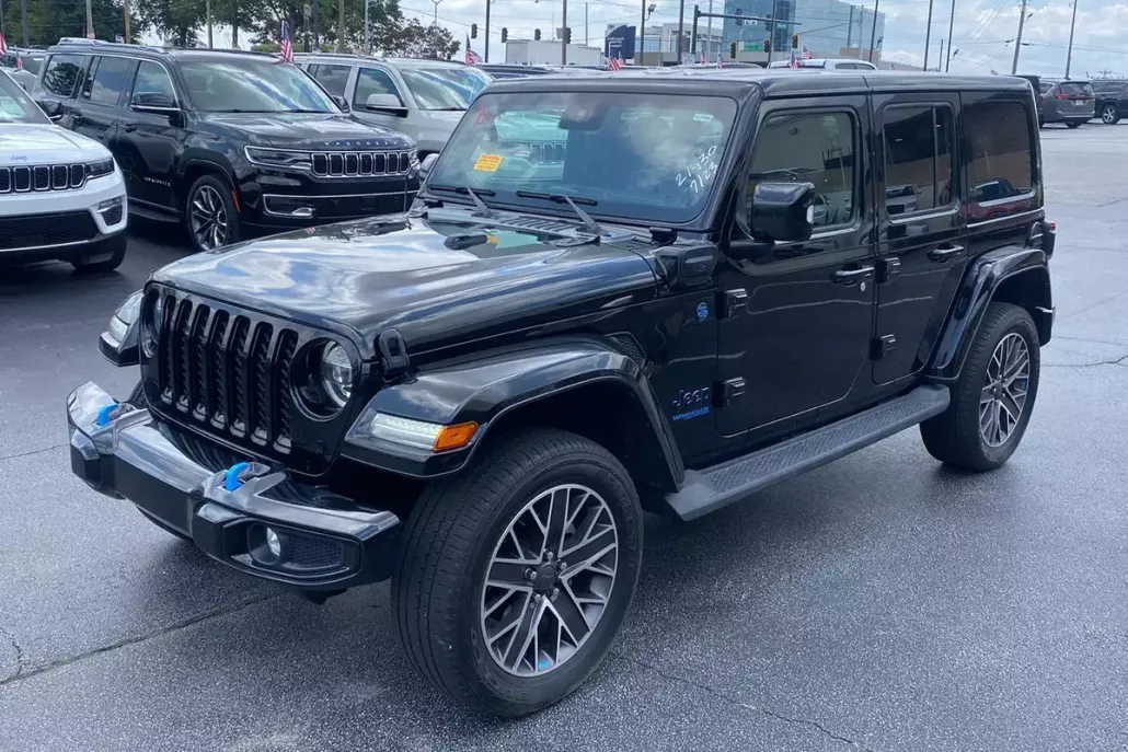 2022 Jeep Wrangler 4xe Unlimited Sahara High Altitude photo 1