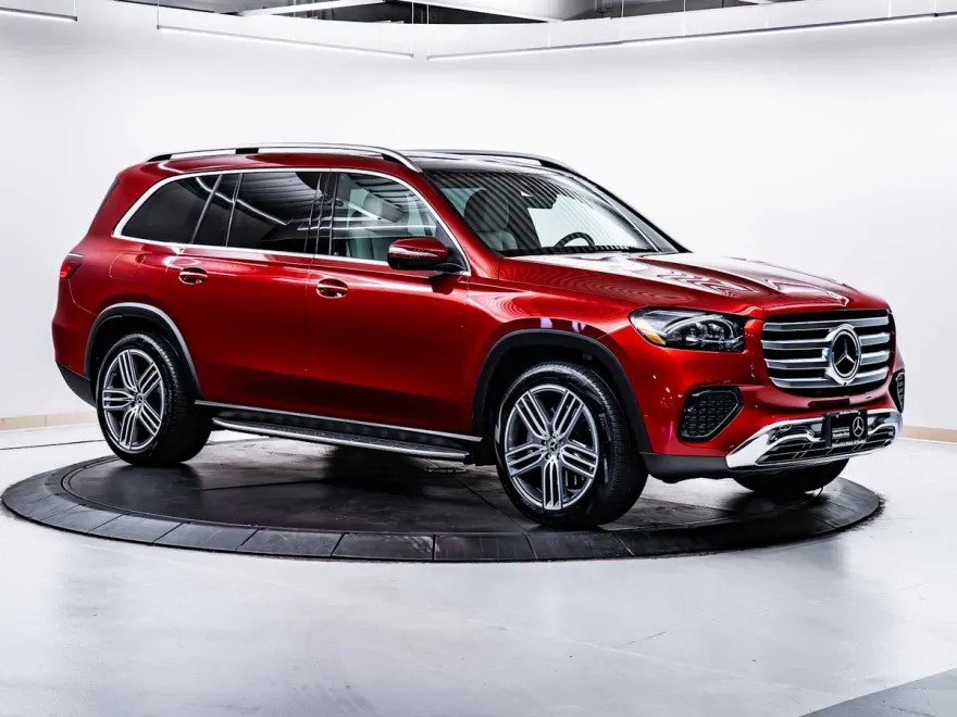 2025 Mercedes Benz GLS 450 4MATIC photo 1