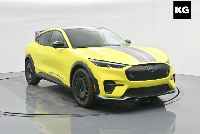 2024 Ford Mustang Mach-E GT photo 1