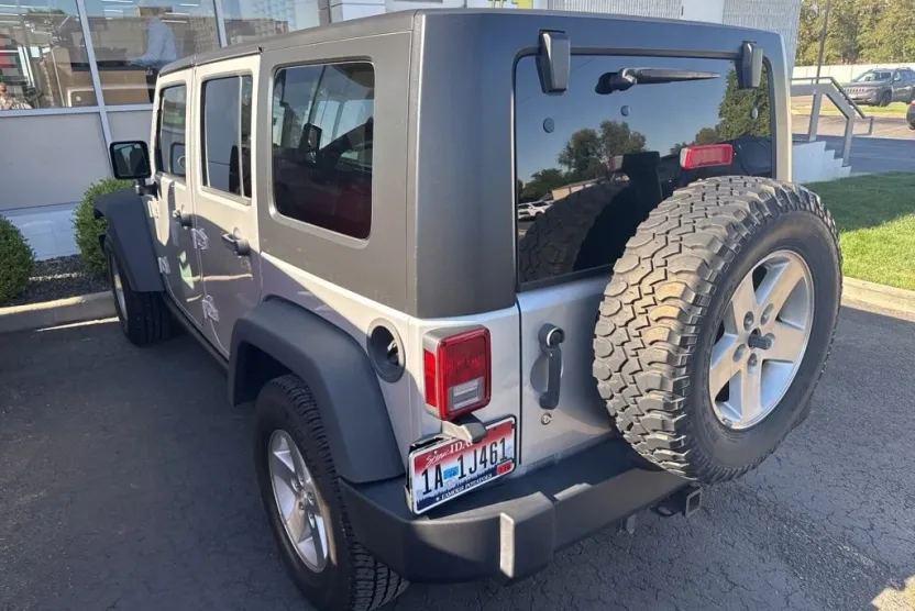 2008 Jeep Wrangler Unlimited Rubicon photo 1