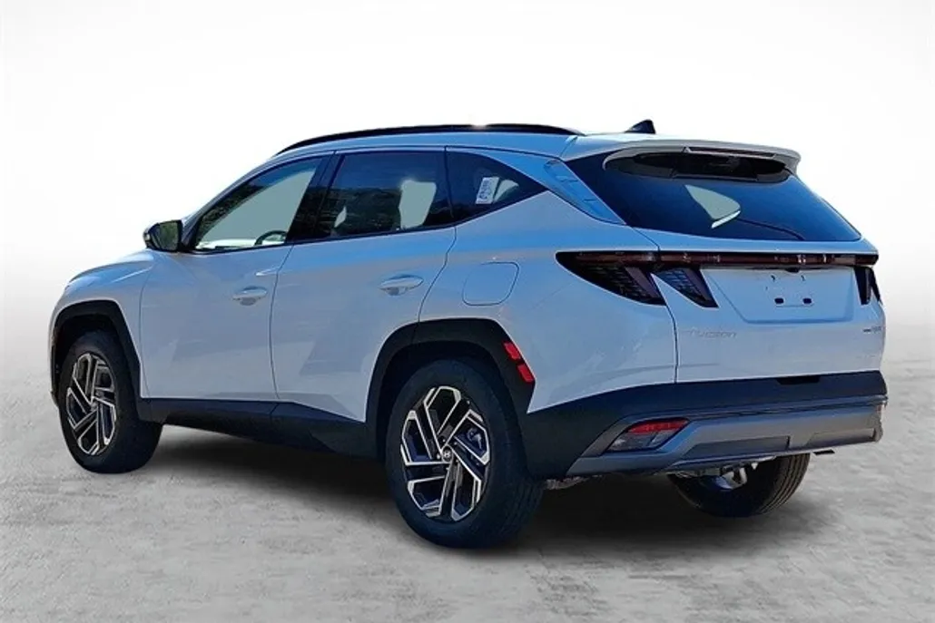 2025 Hyundai Tucson Hybrid Limited photo 1