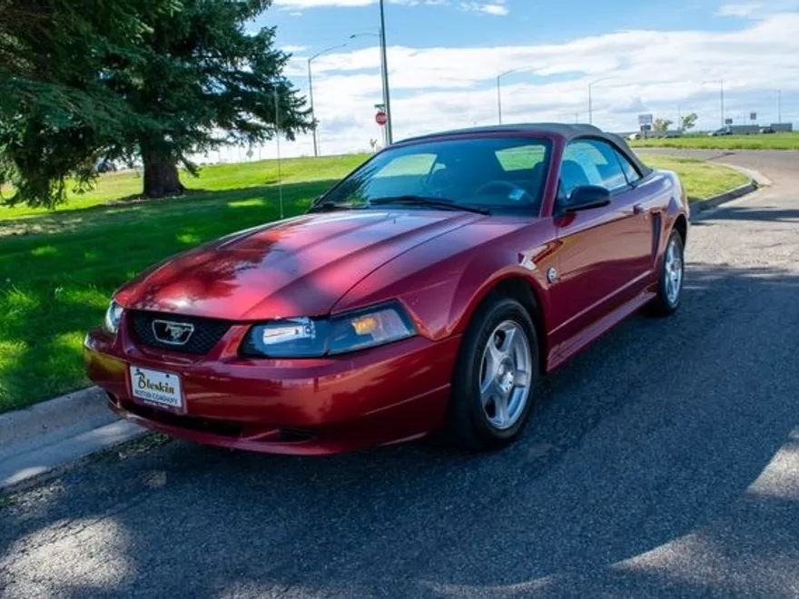 2004 Ford Mustang Convertible Deluxe photo 1