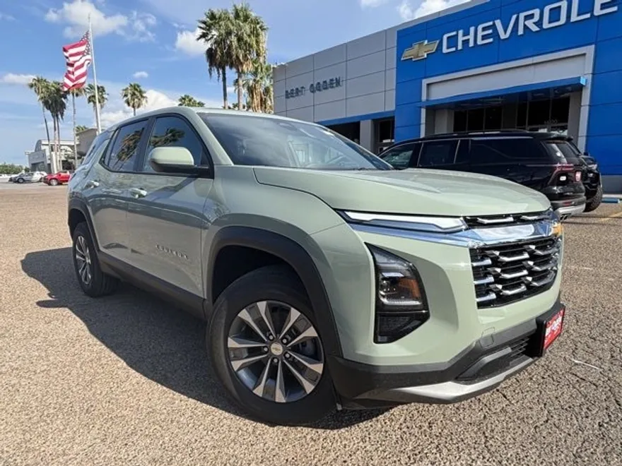 2026 Chevrolet Equinox LT photo 1