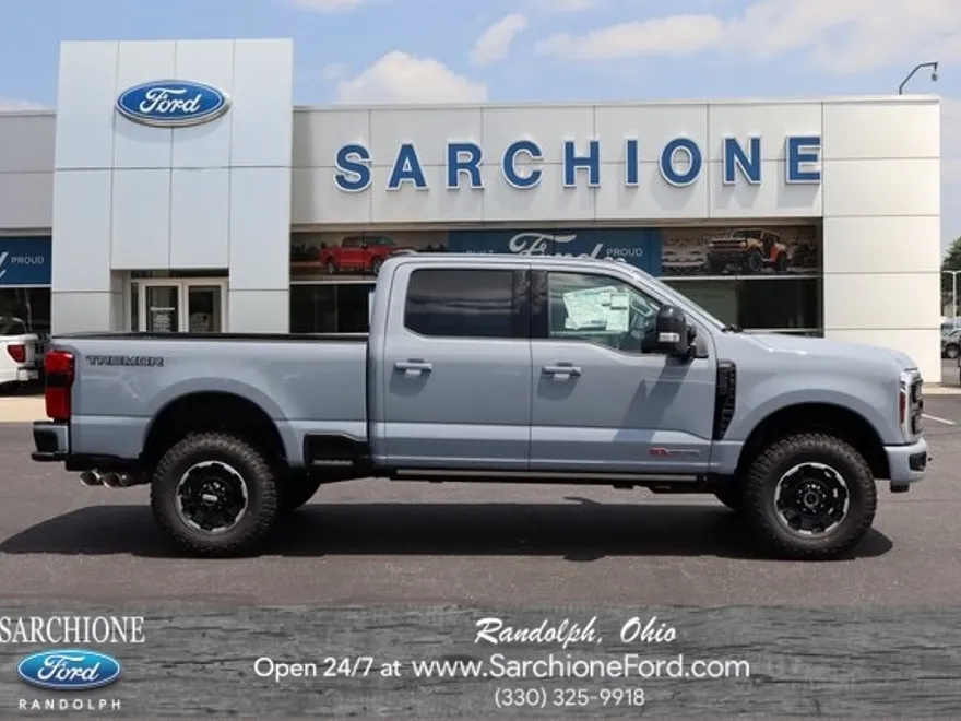 2025 Ford F-250 photo 1