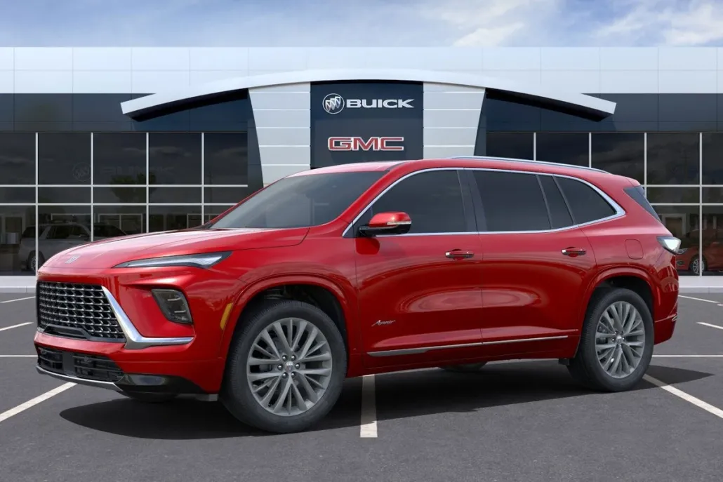2025 Buick Enclave Avenir photo 1