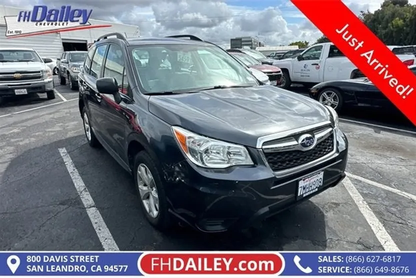 2015 Subaru Forester 2.5i photo 1