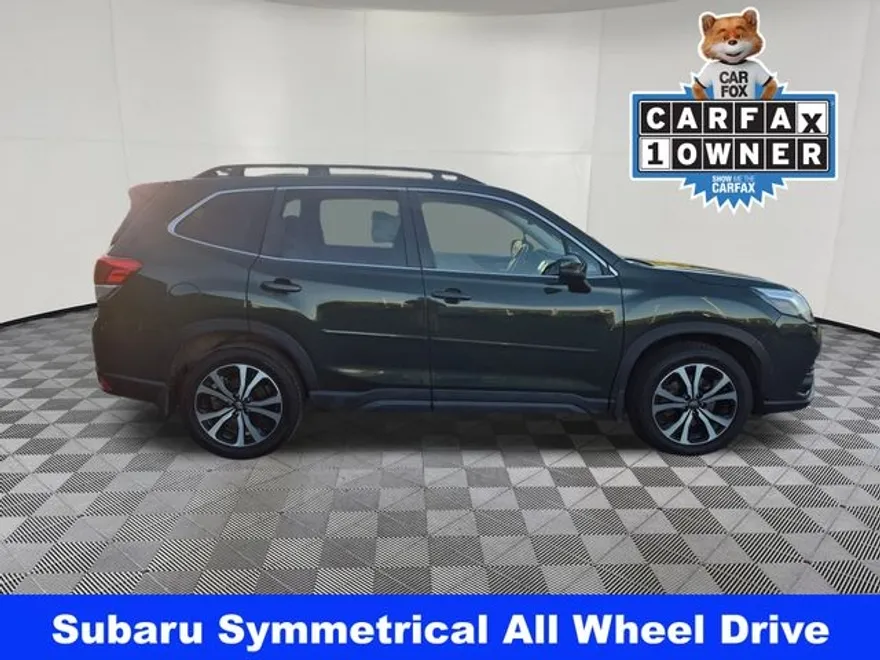 2022 Subaru Forester Limited photo 1