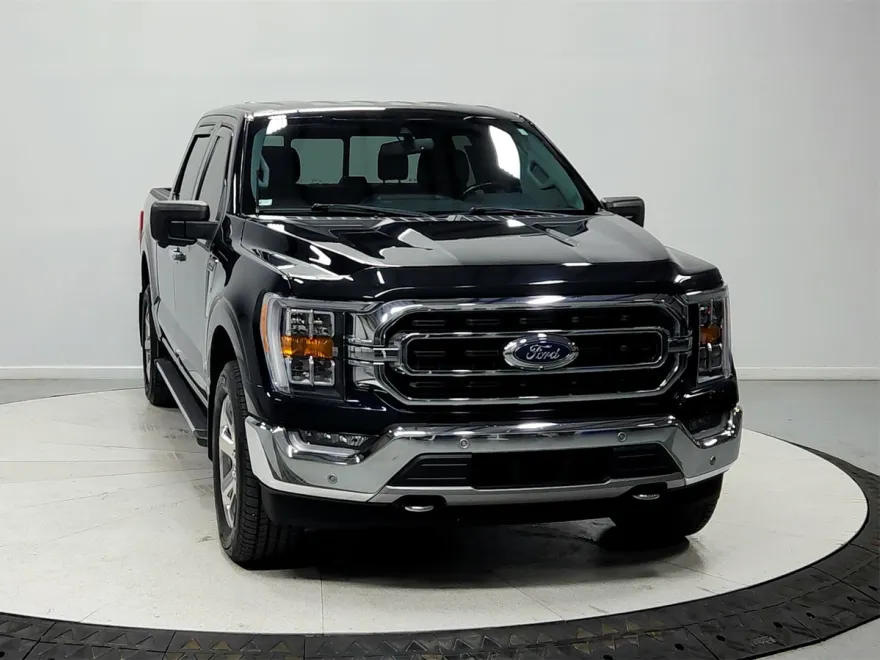 2021 Ford F-150 XLT photo 1