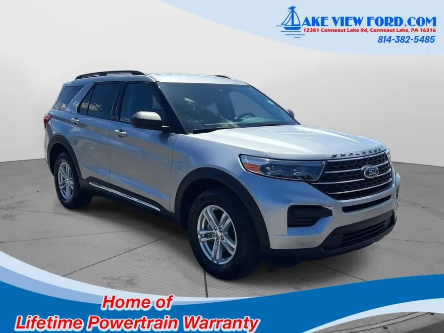 2022 Ford Explorer XLT photo 1